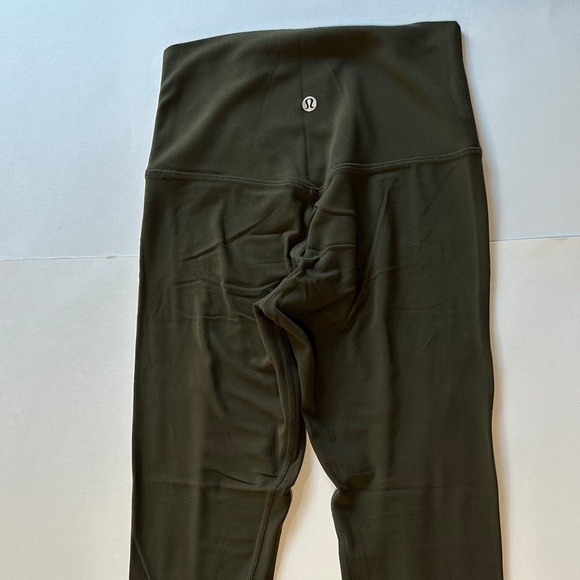 Lululemon Align Crop *21" -‎ No Size Tag / Yes Size Dot. - Picture 2 of 10